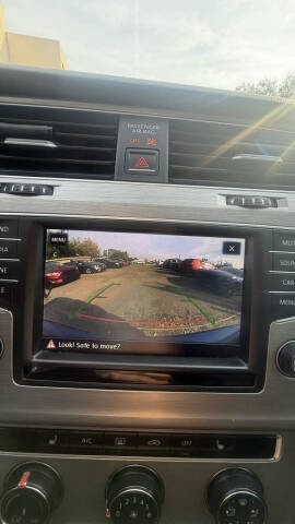 2017 Volkswagen Golf TSI Wolfsburg Edition