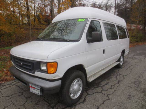 2004 Ford E-Series E-350 SD