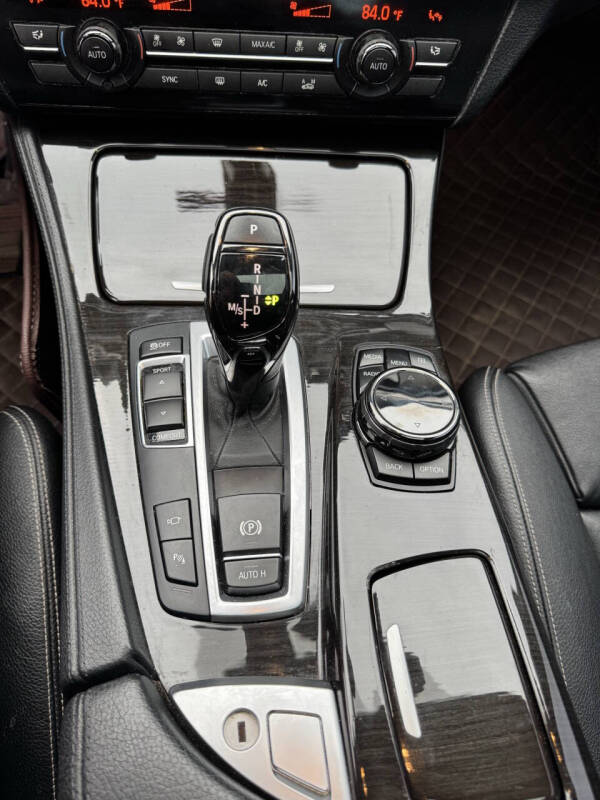 2014 BMW 5 Series 550i