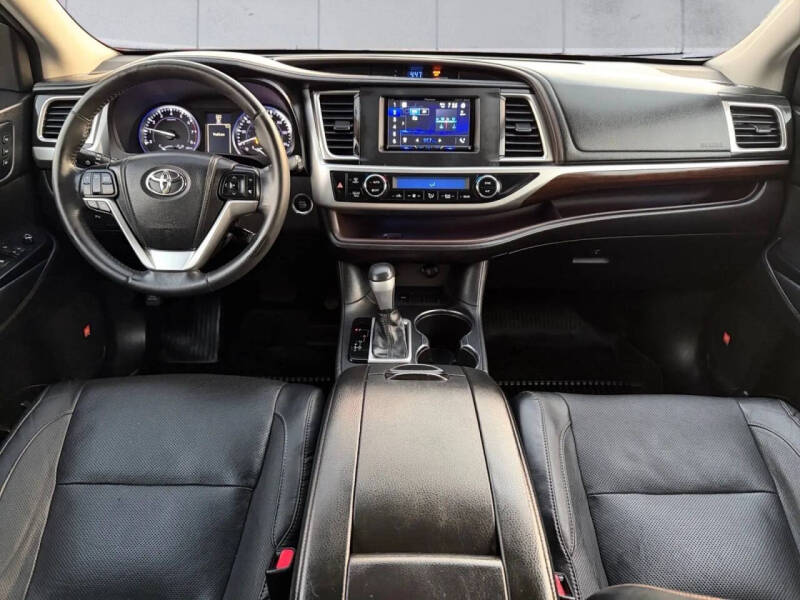 2014 Toyota Highlander