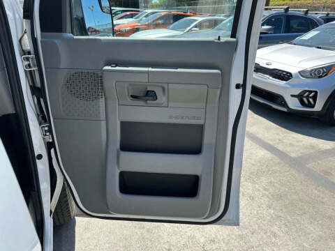 2013 Ford E-Series E-150