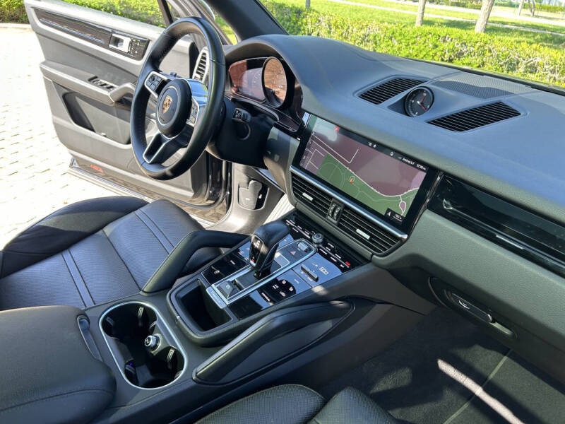 2019 Porsche Cayenne