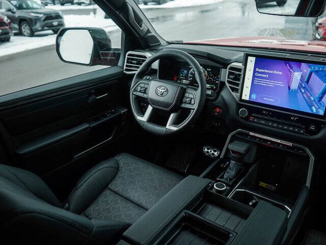 2025 Toyota Tundra Limited HV