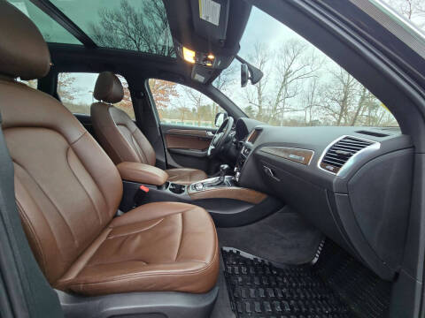 2017 Audi Q5 2.0T quattro Premium Plus