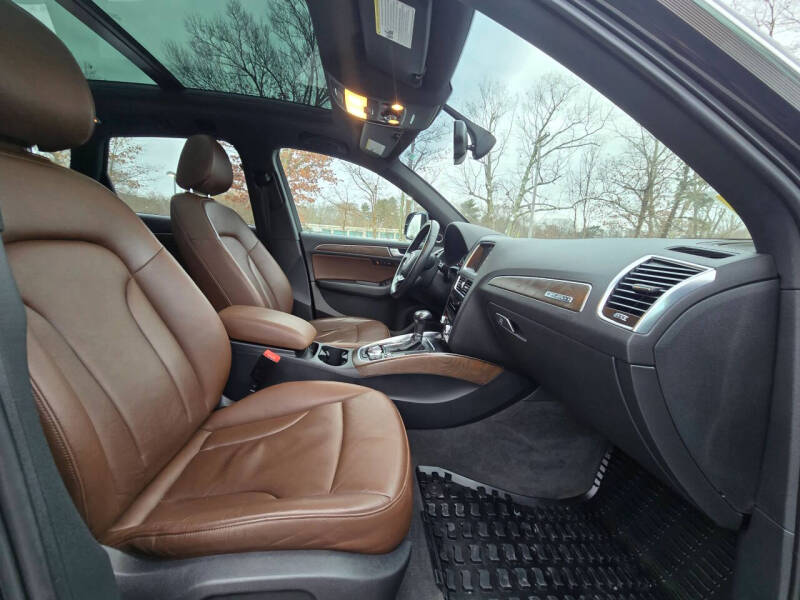 2017 Audi Q5 2.0T quattro Premium Plus