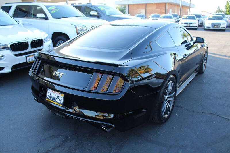 2017 Ford Mustang GT