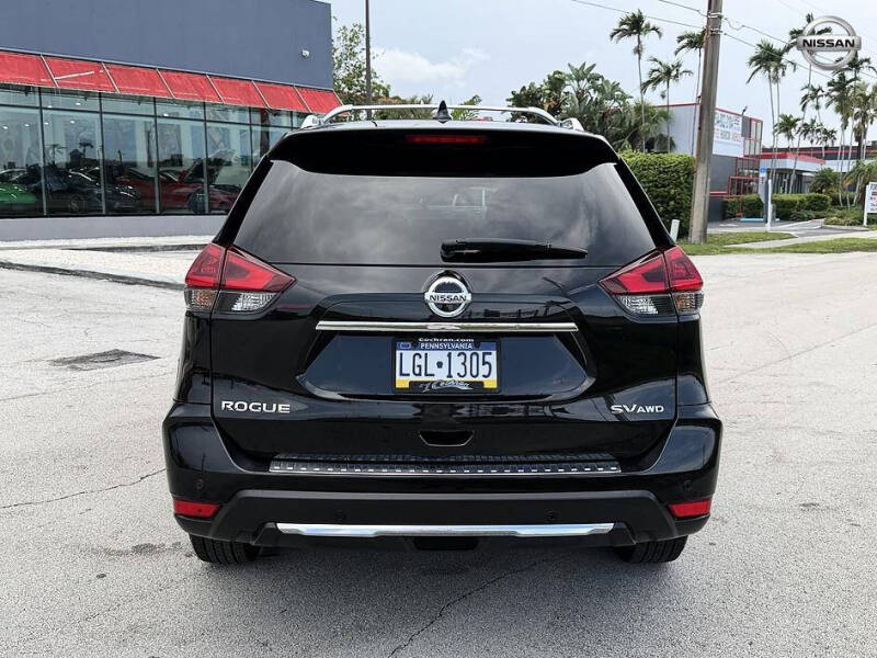 2020 Nissan Rogue