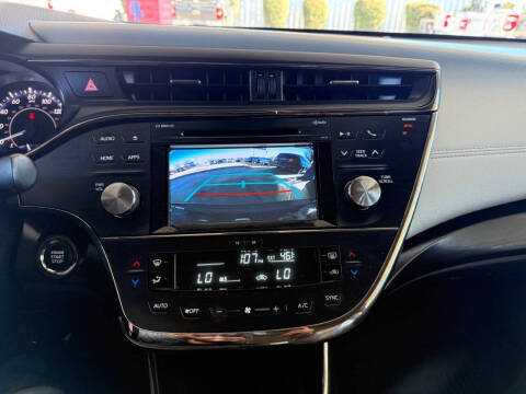 2018 Toyota Avalon XLE