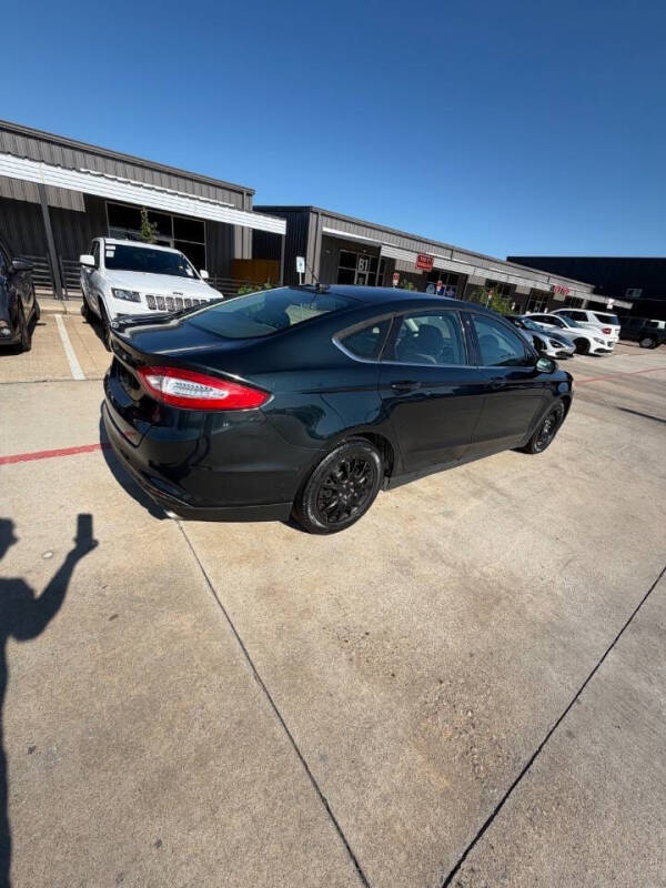 2014 Ford Fusion S
