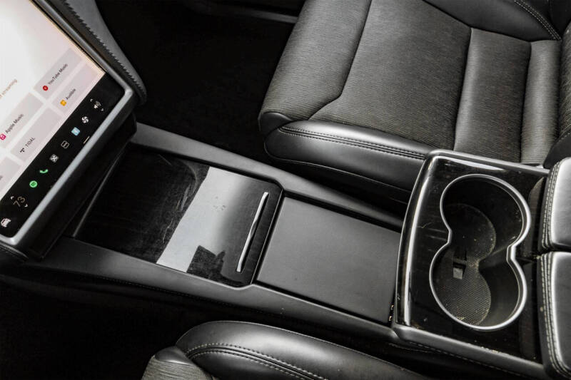 2018 Tesla Model X 75D