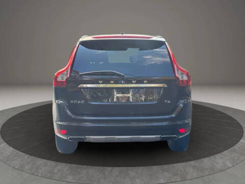 2016 Volvo XC60 T6 Drive-E