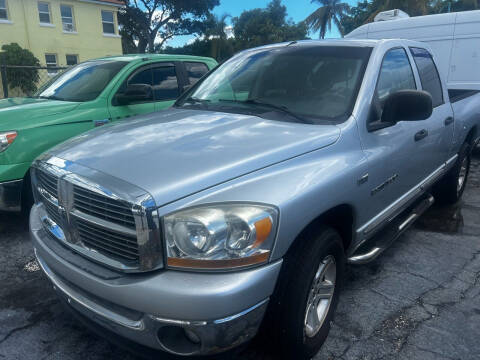 2006 Dodge Ram 1500 for sale at L G AUTO SALES in Boynton Beach FL