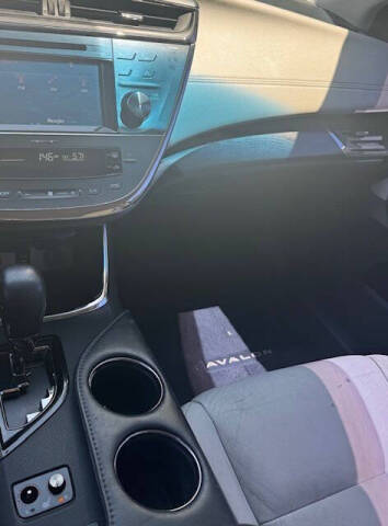 2016 Toyota Avalon XLE