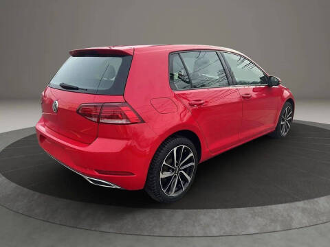 2019 Volkswagen Golf
