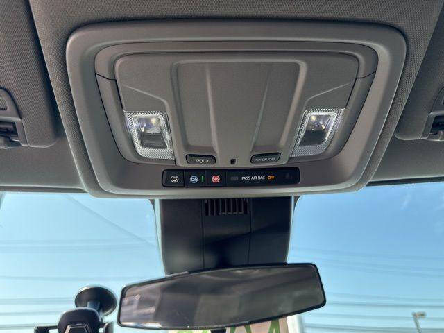 2025 GMC Sierra 3500HD CC Pro