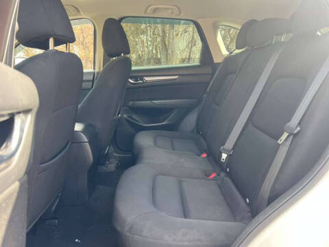 2018 Mazda CX-5 Sport