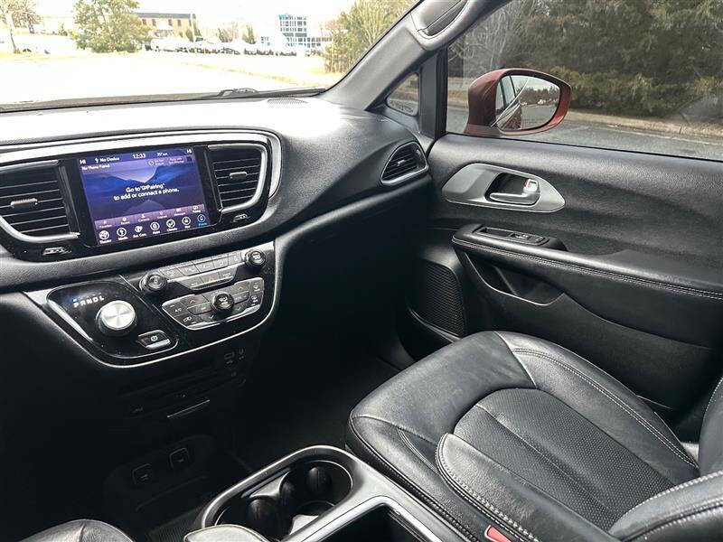 2018 Chrysler Pacifica Touring L Plus