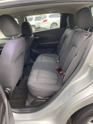 2013 Chevrolet Sonic LT Auto