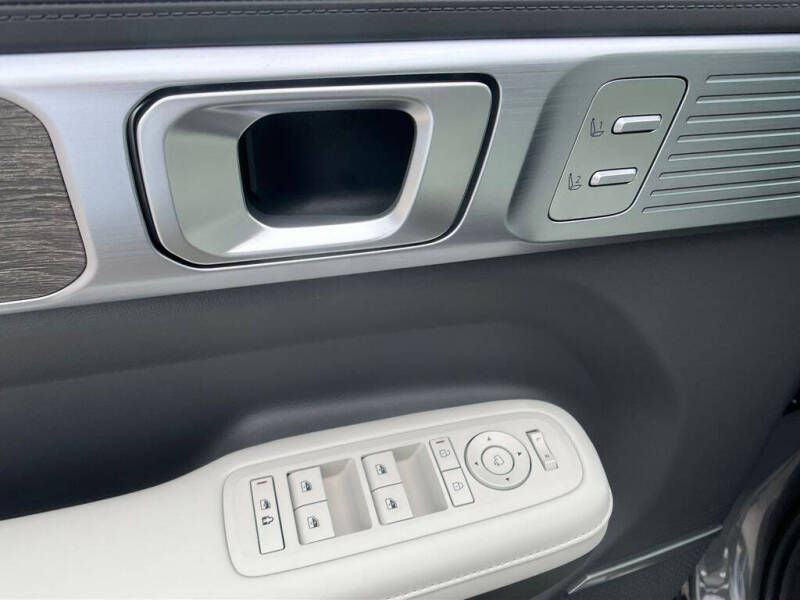 2025 Hyundai Santa Fe Hybrid Calligraphy