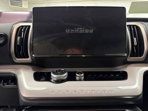 2027 Ford Expedition MAX Active
