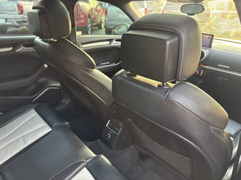 2015 Audi S3 2.0T quattro Prestige