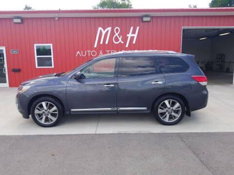 2013 Nissan Pathfinder for sale at M & H Auto & Truck Sales Inc. in Marion IN