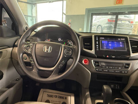 2017 Honda Pilot EX w/Honda Sensing