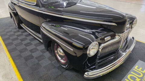 1942 Ford Super Deluxe