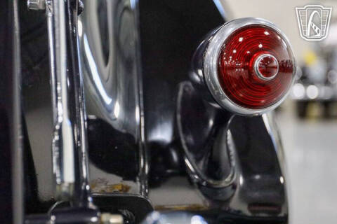 1938 Packard Super Eight