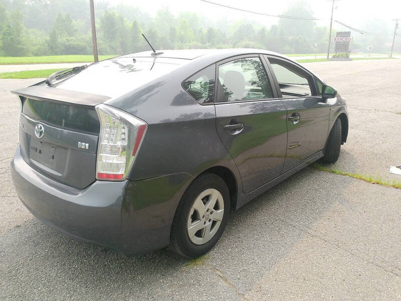 2011 Toyota Prius Two