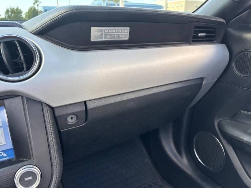 2016 Ford Mustang EcoBoost Premium