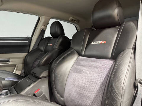 2006 Chrysler 300 SRT-8