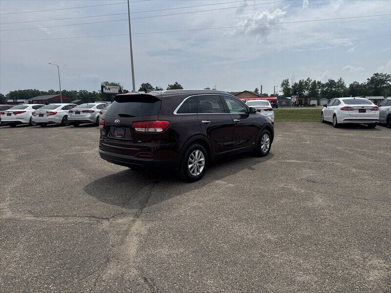 2018 Kia Sorento LX