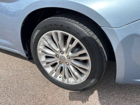 2012 Chrysler 200 Limited