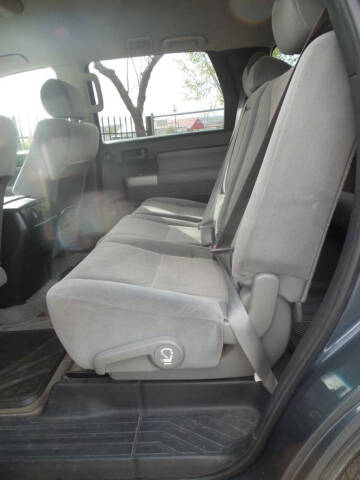 2008 Toyota Sequoia SR5