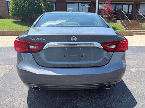 2017 Nissan Maxima