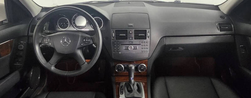 2010 Mercedes-Benz C-Class C 300 Luxury