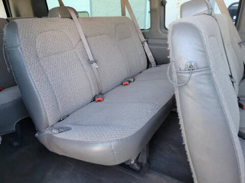 2017 Chevrolet Express LT 3500