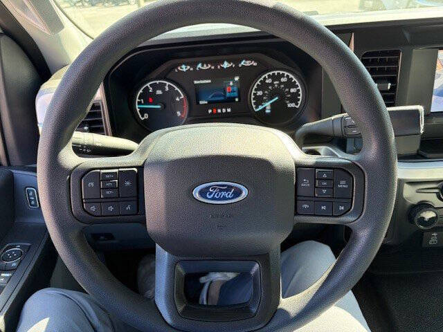 2025 Ford F-350 Super Duty XL