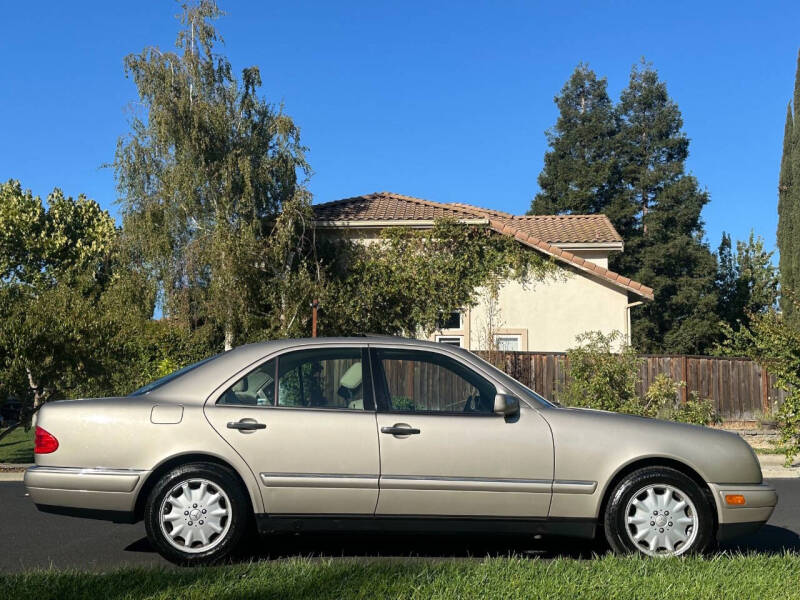 1999 Mercedes-Benz E-Class for sale at California Diversified Venture in Livermore CA