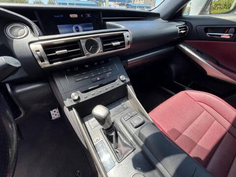 2015 Lexus IS 250