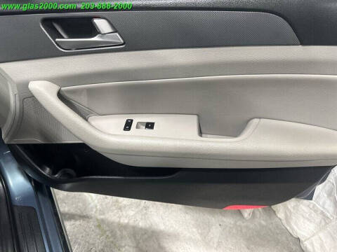 2016 Hyundai Sonata Hybrid SE