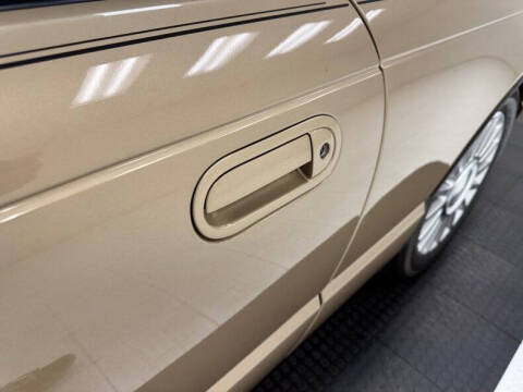 2005 Ford Thunderbird Deluxe