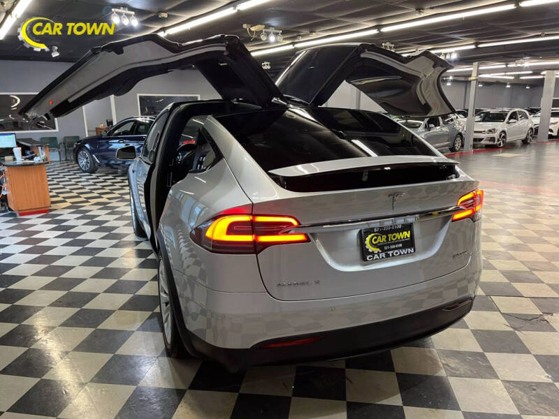 2017 Tesla Model X P100D