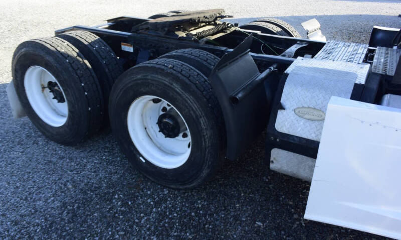 2016 Freightliner Cascadia