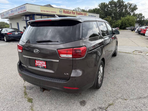 2017 Kia Sedona LX