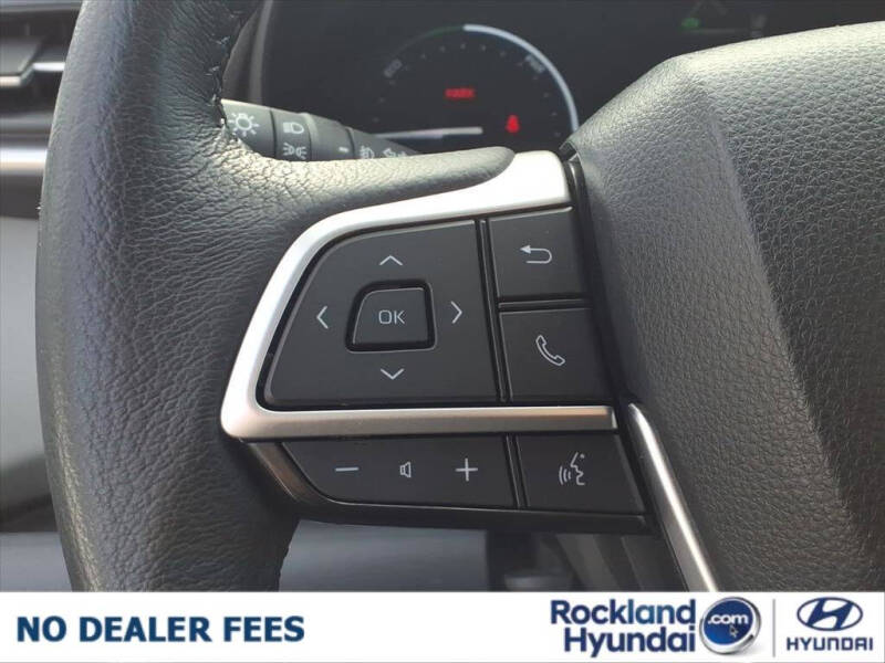 2023 Toyota Sienna XLE 7-Passenger