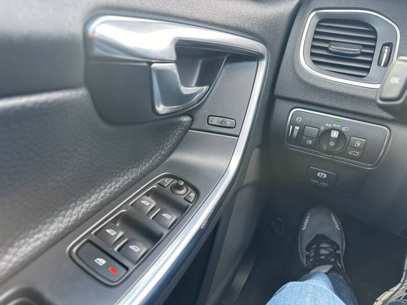 2014 Volvo S60 T5