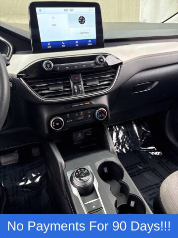 2022 Ford Escape SE