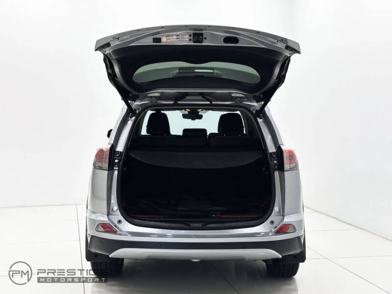 2017 Toyota RAV4 Hybrid Limited